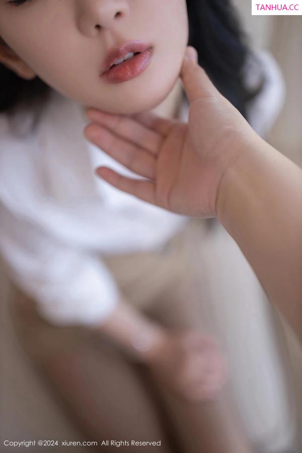 唐安琪  [XiuRen]高清写真图 2024.05.20 No.8571 唐安琪 黑丝美腿第6张图片